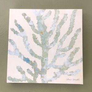 Two coral painting set, in perfect condition